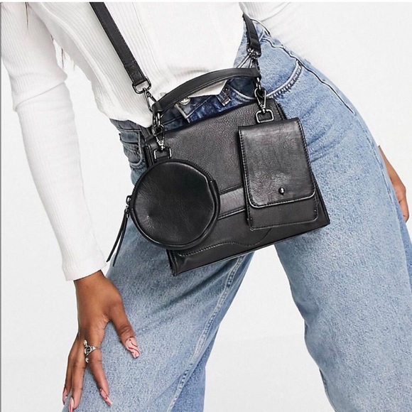 Urban code crossbody - Picture 1 of 4